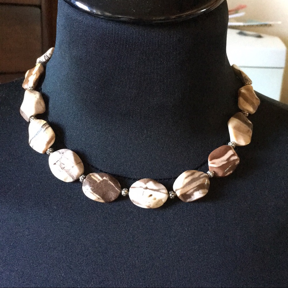 Gorgeous brown marble jade necklace/earrings set